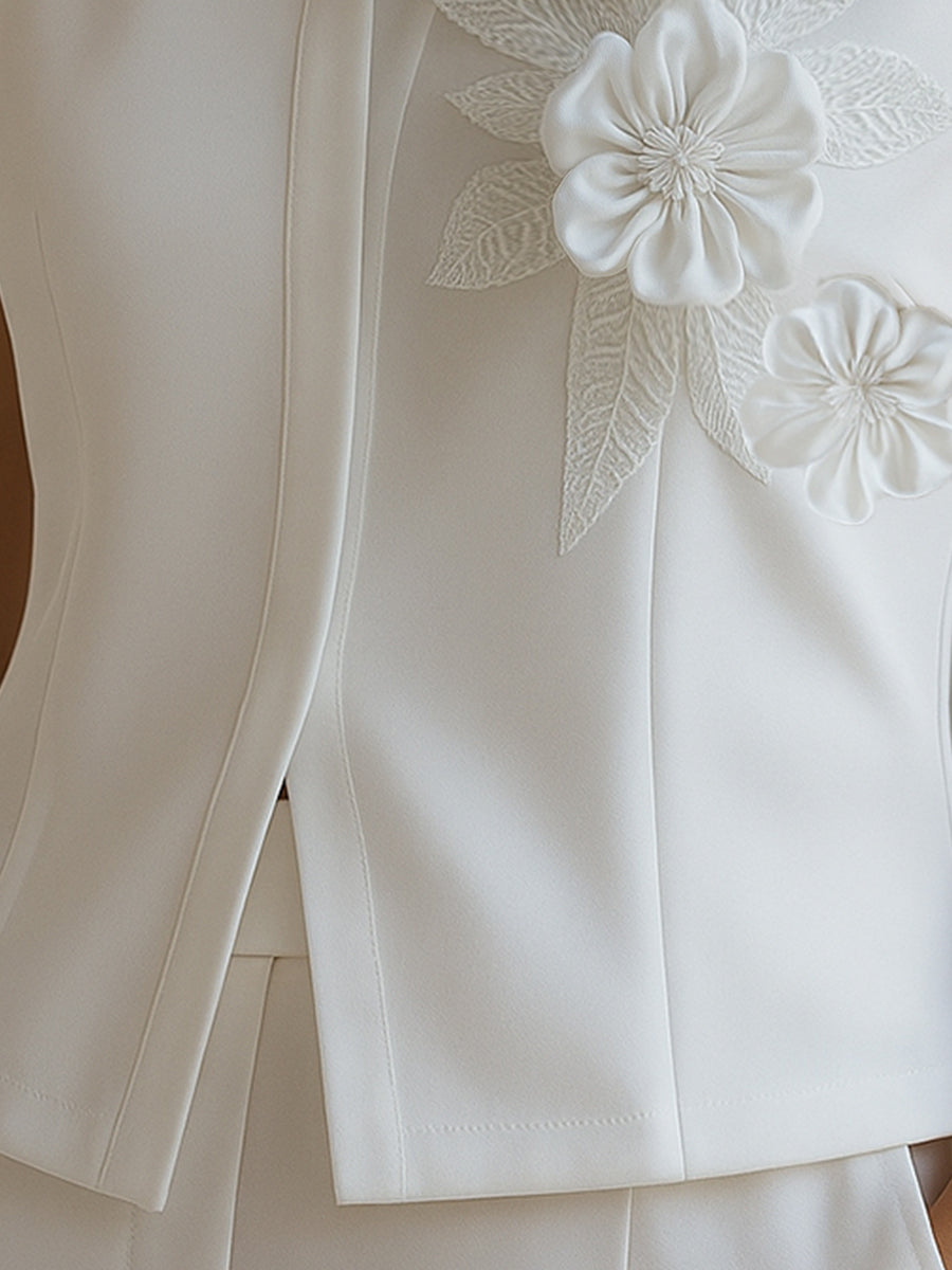 Sleeveless Shirt with 3D Floral Appliqué