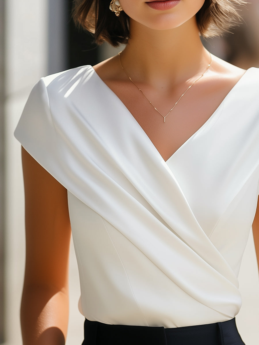 Elegant Sleeveless V - Neck Pleated Blouse