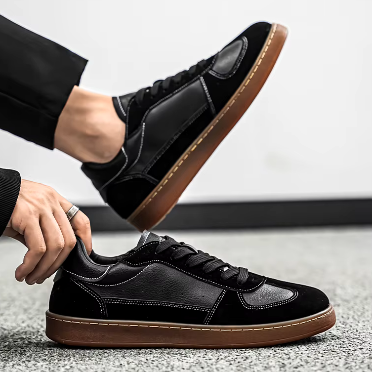 Dan Giloni Classic Sneaker